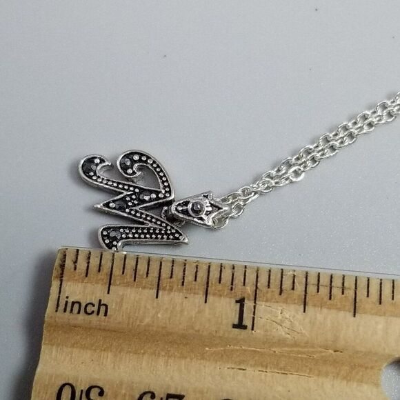 Vintage M Monogram Initial Letter Pendant Necklace, Silver Tone, Estate - Picture 6 of 10
